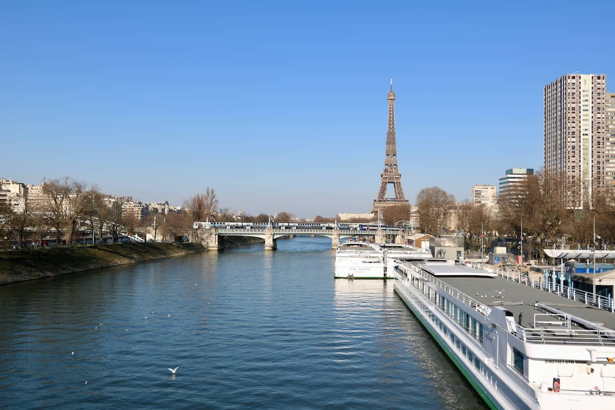 Mulberry is shutting its doors on Paris till tourism can return. Image: Sophie Mahdavi/ Shutterstock.com