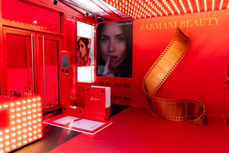 The Armani beauty pop-up store featuring self-checkout. Image courtesy of Armani beauty/payfree