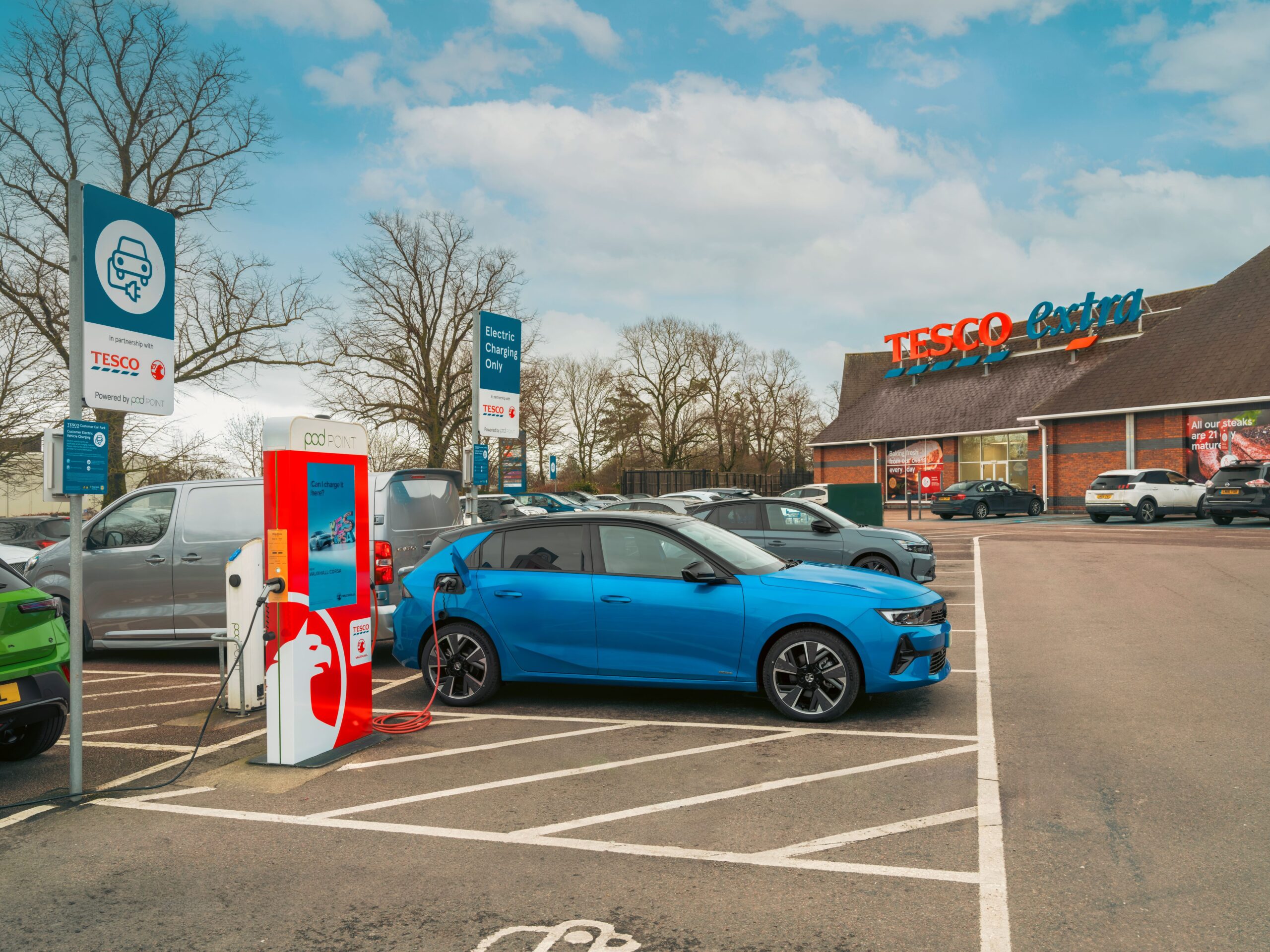 (02) VAUXHALL OFFERS NEW CUSTOMERS ONE YEARS FREE EV CHARGING CREDIT IN PARTNERSHIP WITH TESCO - Copy