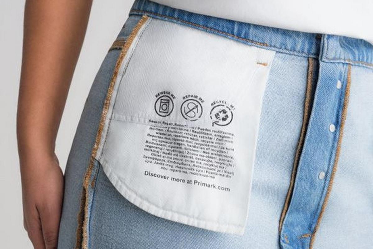 Primark-jeans-with-label