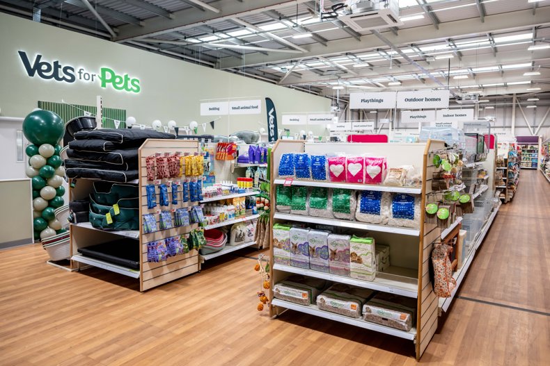 Vets for Pets and Pets at Home store opening Bletchley