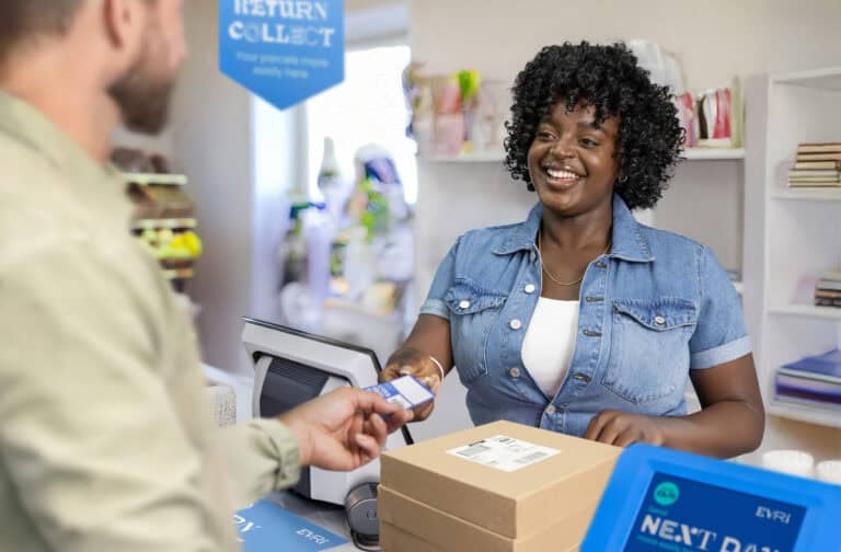 Vinted's reusable packaging